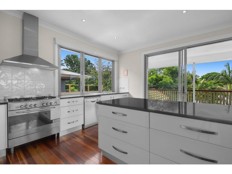 36 Pelham Street, Coorparoo QLD 4151