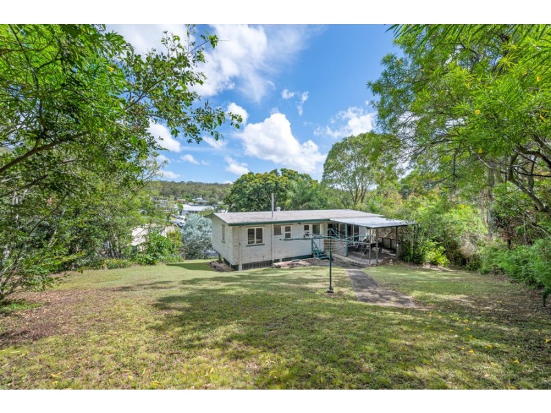 2 Suncroft Street., Mount Gravatt QLD 4122