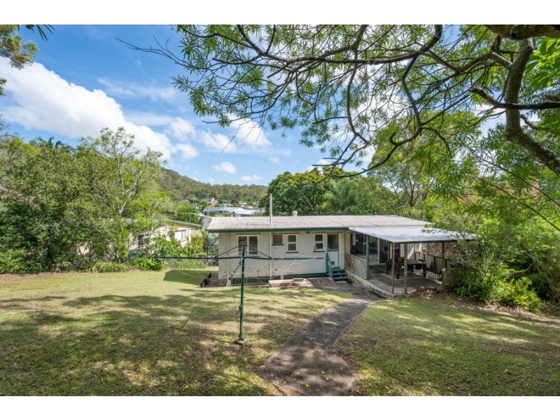 2 Suncroft Street., Mount Gravatt QLD 4122