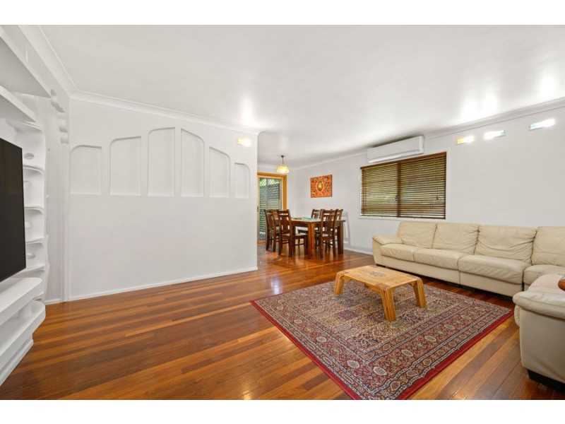 14 Ramita Street, Holland Park West QLD 4121