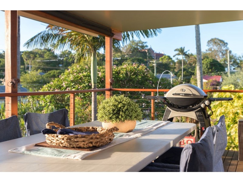 10 Wyeth Street, Wynnum QLD 4178