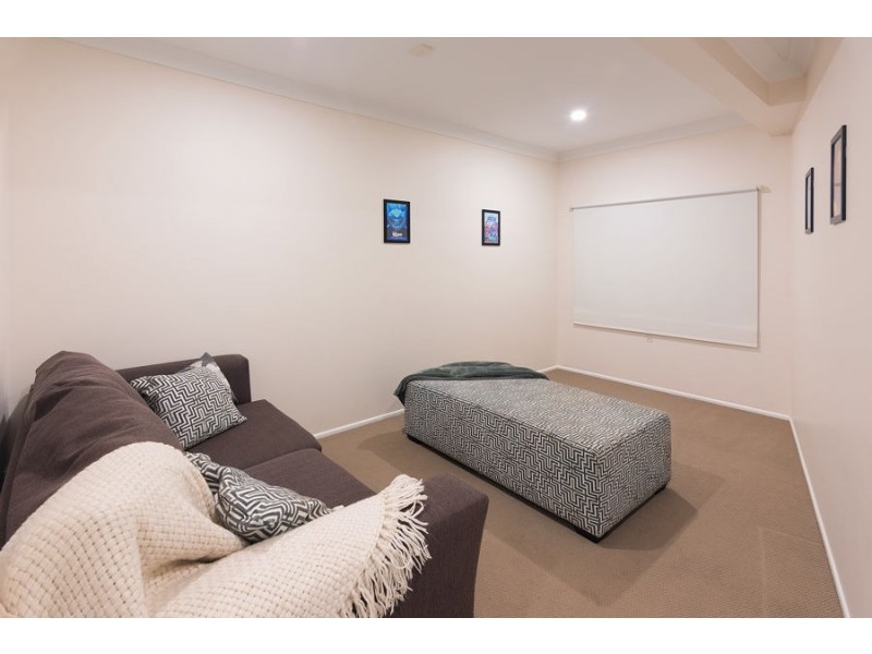 8 Belconnen Street, Rochedale South QLD 4123