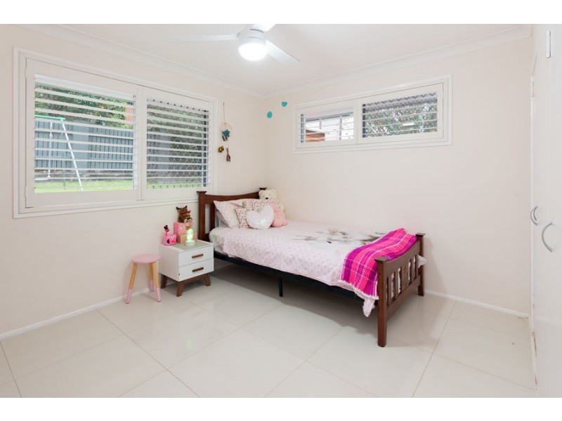 8 Belconnen Street, Rochedale South QLD 4123