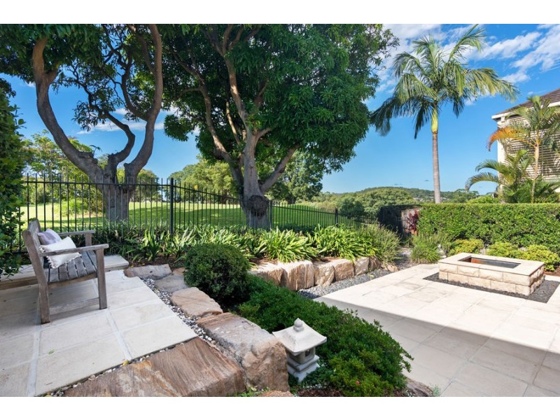 56 Flame Tree Crescent, Carindale QLD 4152