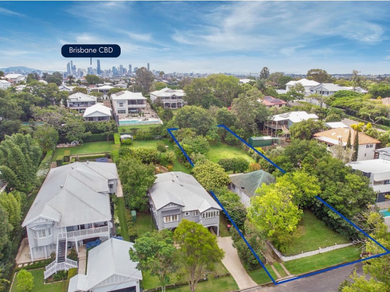 112 Plimsoll Street, Greenslopes QLD 4120