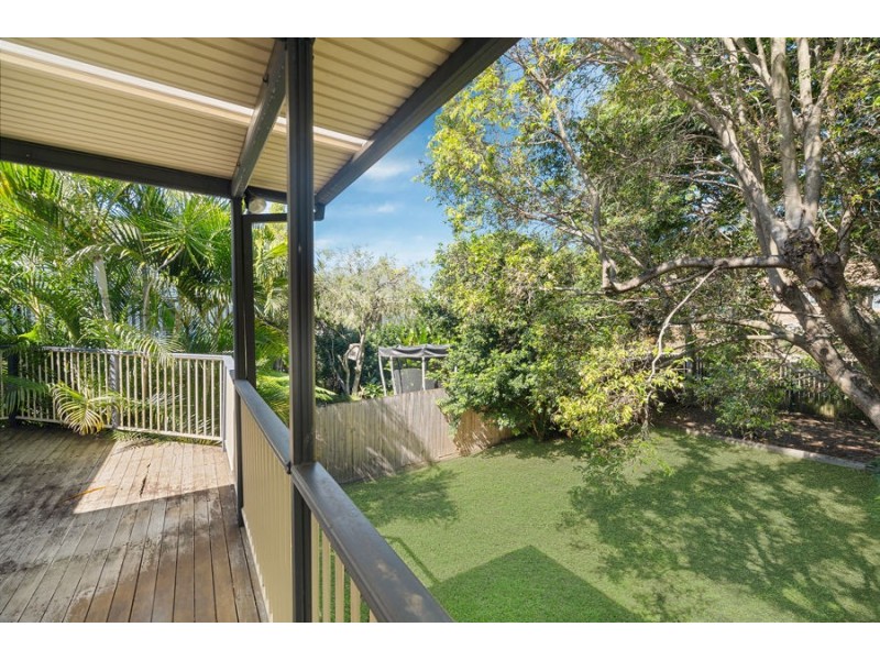 75 Victoria Terrace, Greenslopes QLD 4120