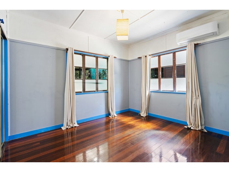 75 Victoria Terrace, Greenslopes QLD 4120