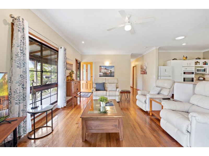 3 Ferris Street, Coorparoo QLD 4151