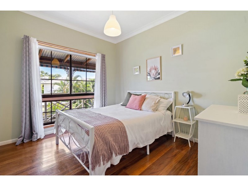 3 Ferris Street, Coorparoo QLD 4151