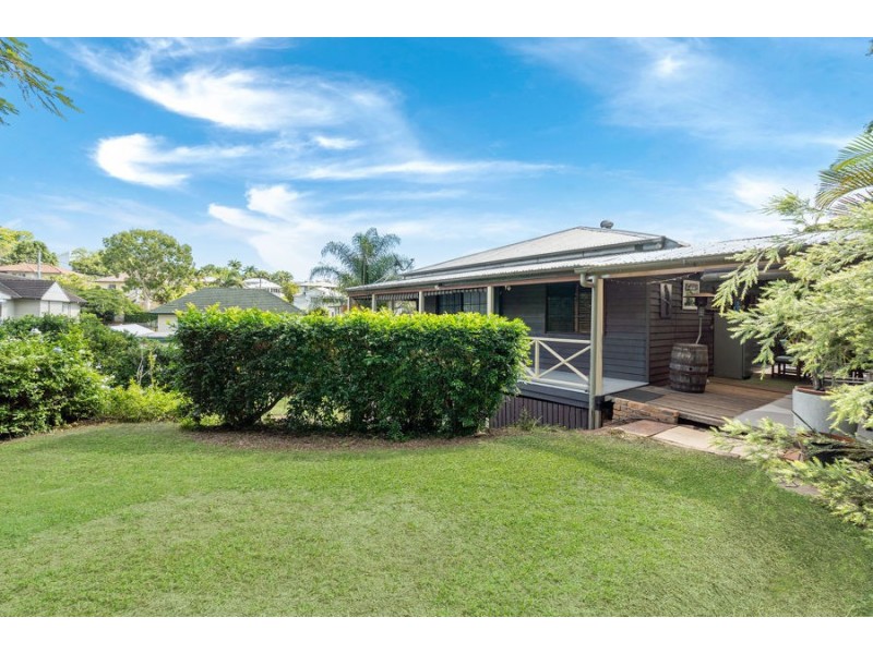 3 Ferris Street, Coorparoo QLD 4151