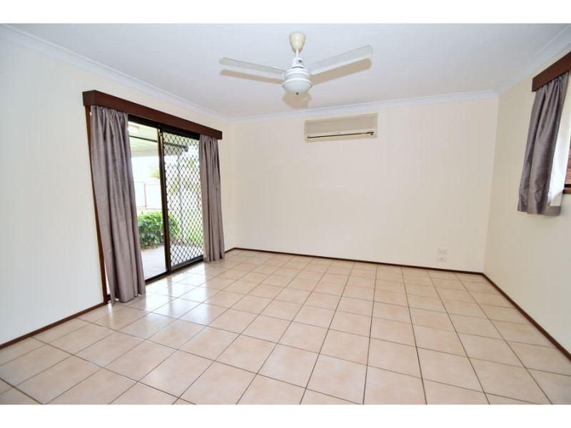 85 Bridgnorth Street, Carindale QLD 4152