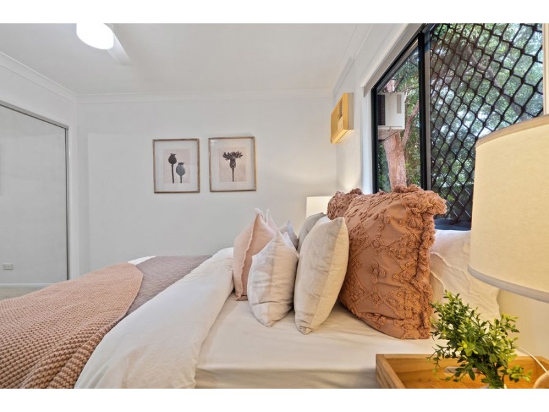 4 / 29 Christensen Street, Yeronga QLD 4104