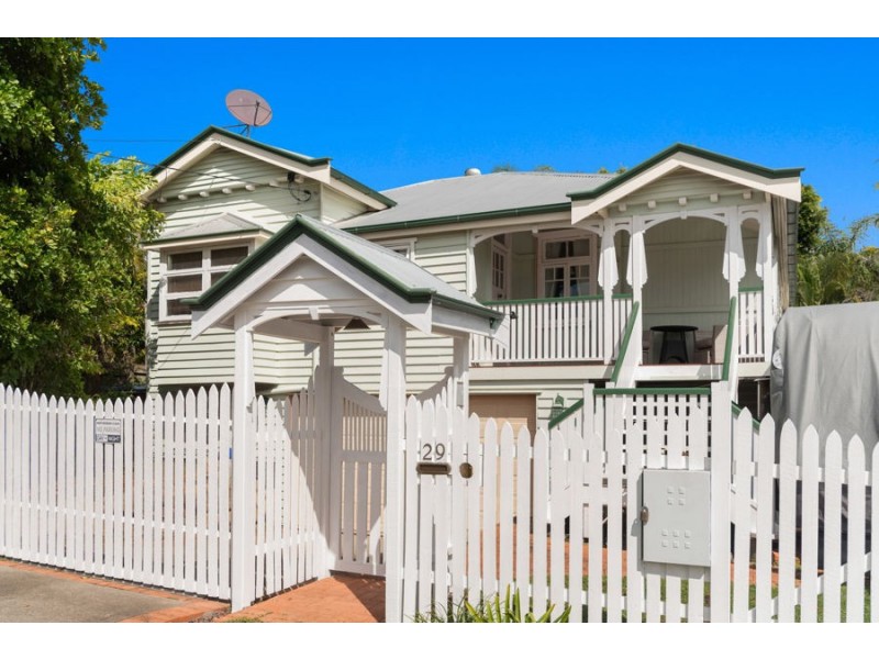 29 Shakespeare Street, Coorparoo QLD 4151