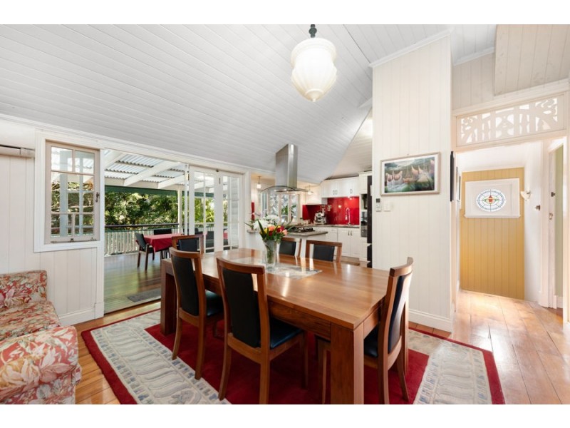 29 Shakespeare Street, Coorparoo QLD 4151