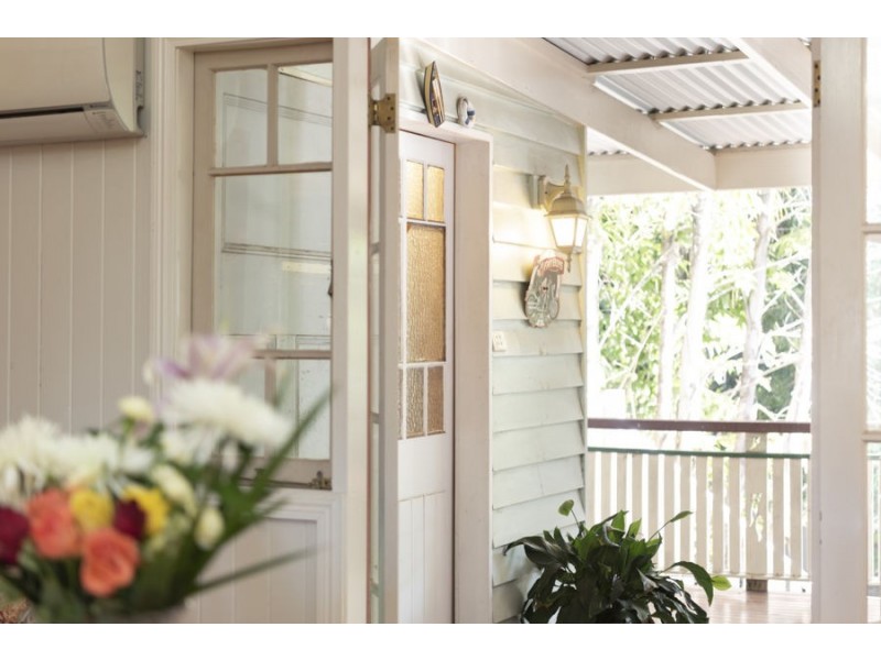 29 Shakespeare Street, Coorparoo QLD 4151