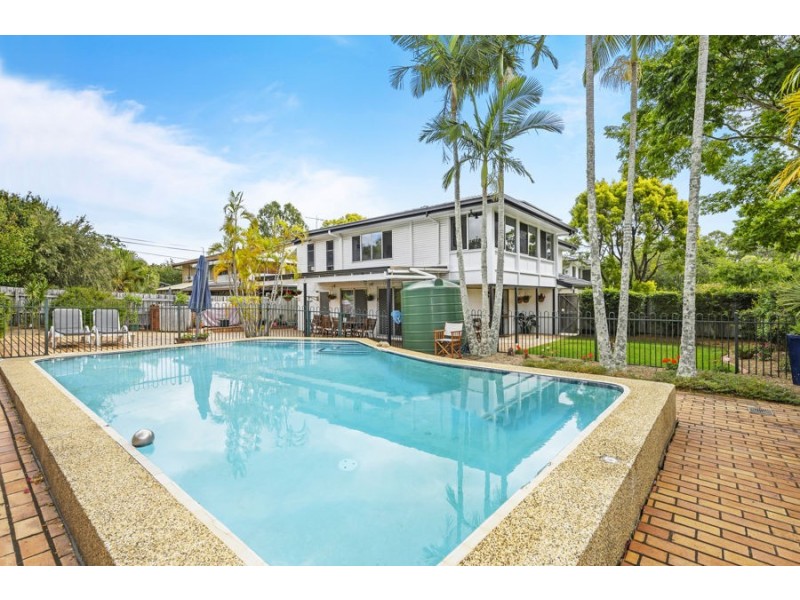 171 Gaynesford Street, Holland Park West QLD 4121