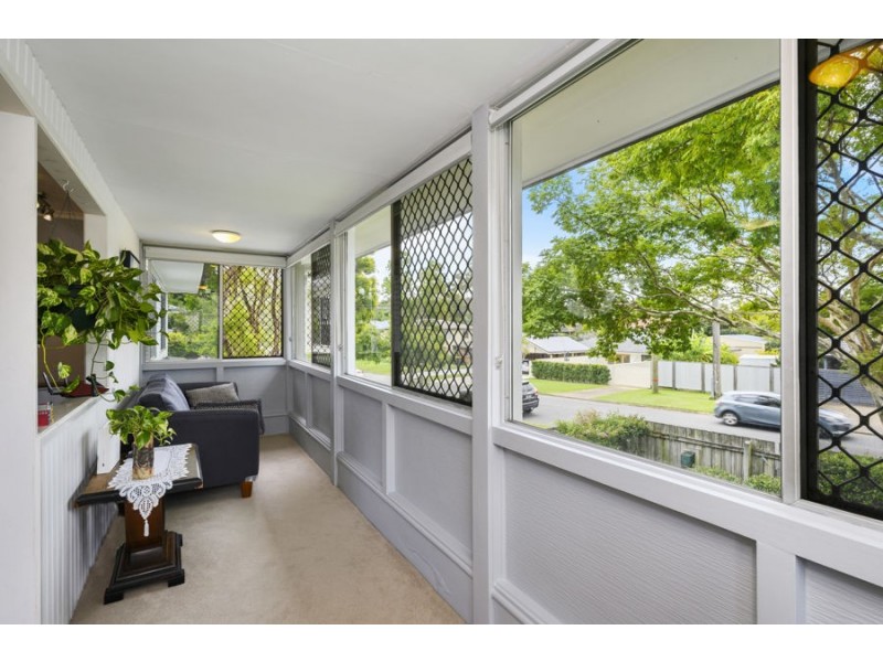 171 Gaynesford Street, Holland Park West QLD 4121