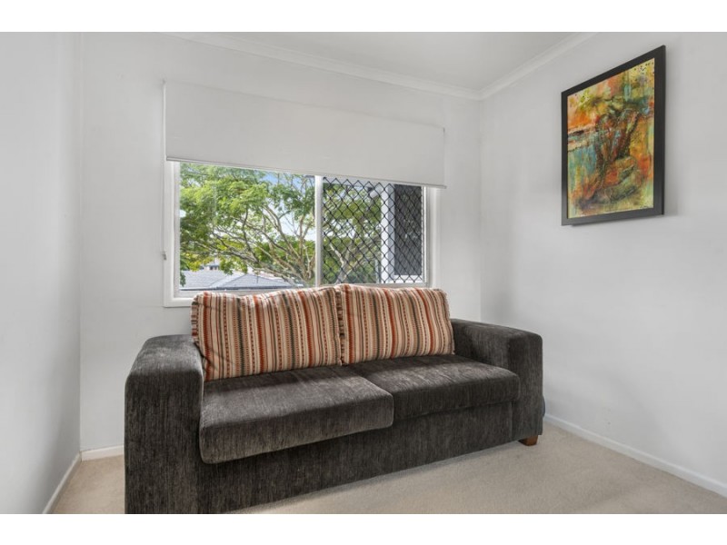 171 Gaynesford Street, Holland Park West QLD 4121