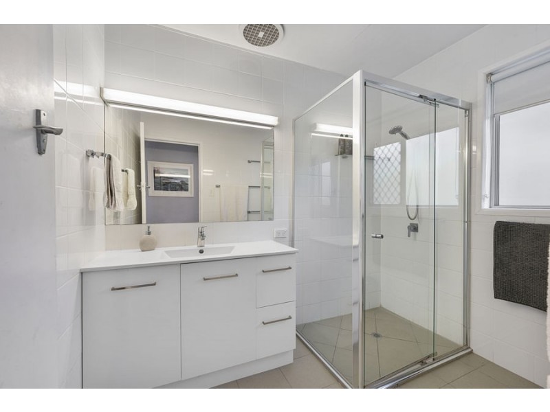 171 Gaynesford Street, Holland Park West QLD 4121