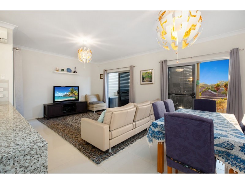 48 Embie Street, Holland Park West QLD 4121