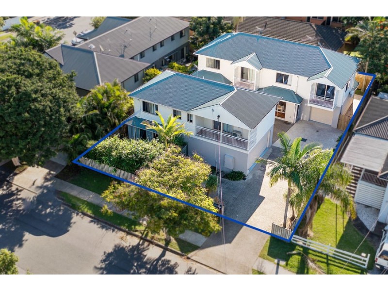 2 / 24 Robinson Street, Coorparoo QLD 4151