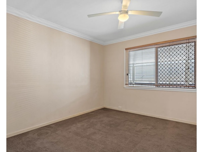 214 Jones Road, Carina Heights QLD 4152