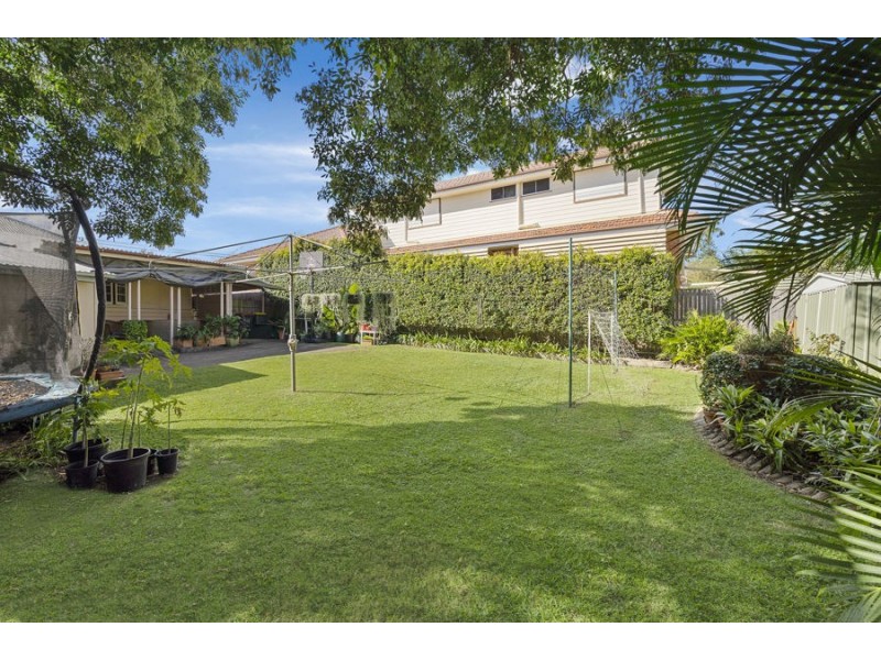 37 Newman Avenue, Camp Hill QLD 4152