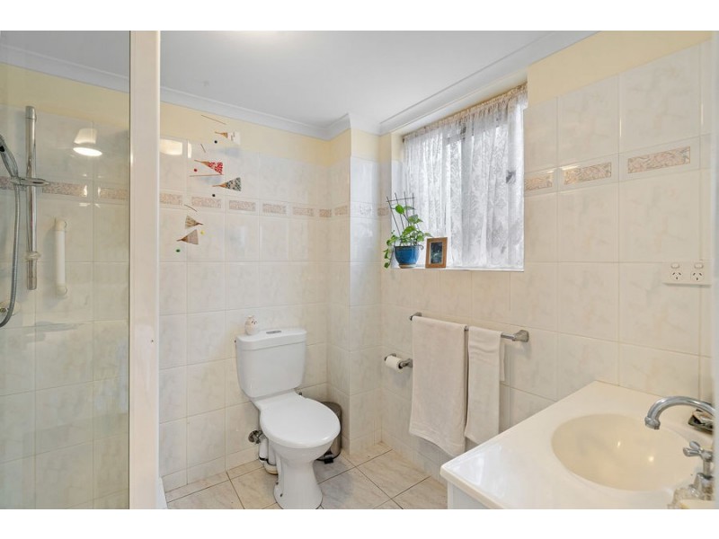 1 / 32 Weston Street, Coorparoo QLD 4151