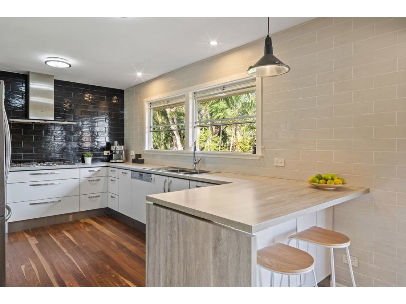 367A Cornwall Street, Greenslopes QLD 4120