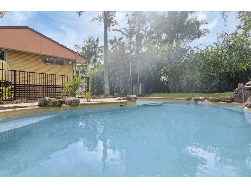 367A Cornwall Street, Greenslopes QLD 4120