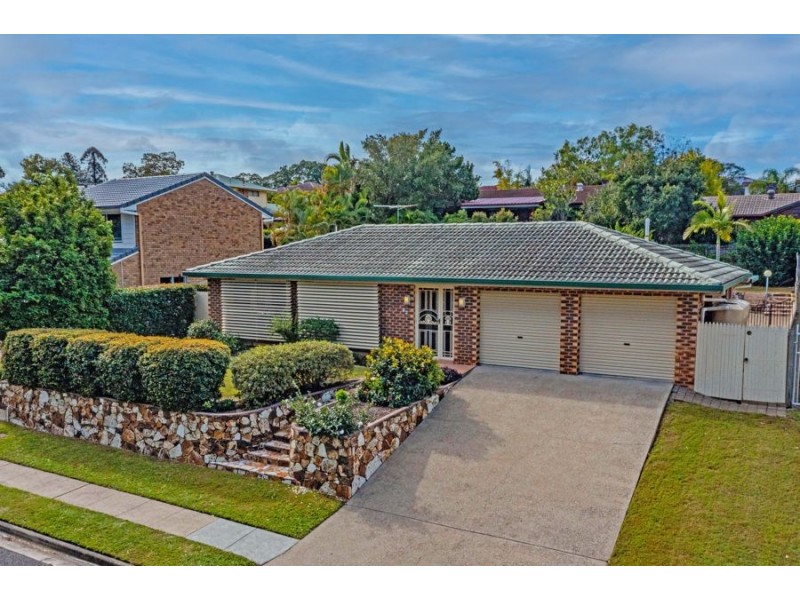 32 Kidwelly Street, Carindale QLD 4152
