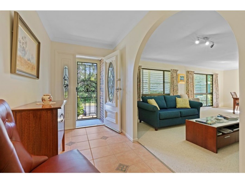 32 Kidwelly Street, Carindale QLD 4152