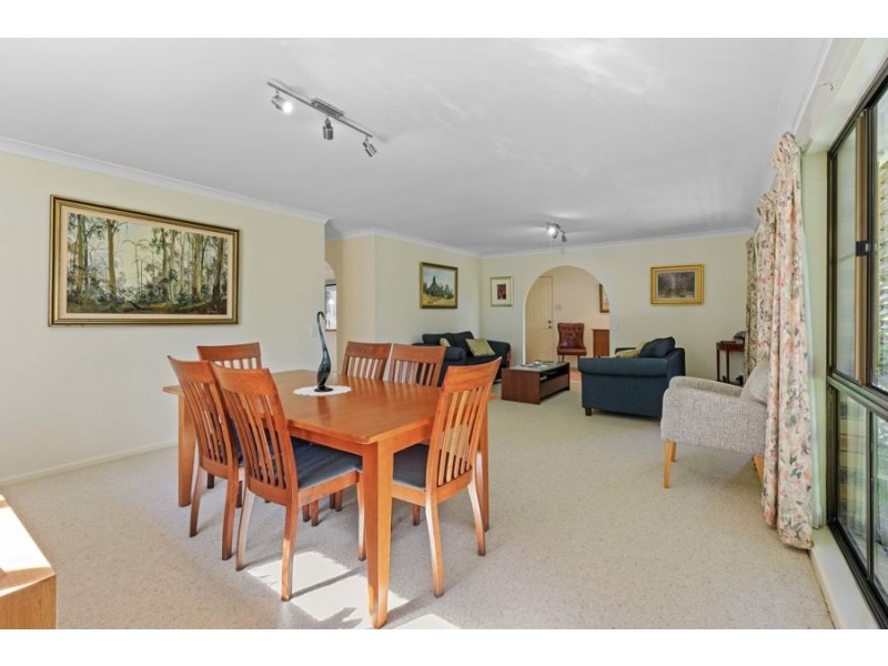 32 Kidwelly Street, Carindale QLD 4152