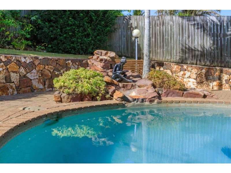 32 Kidwelly Street, Carindale QLD 4152