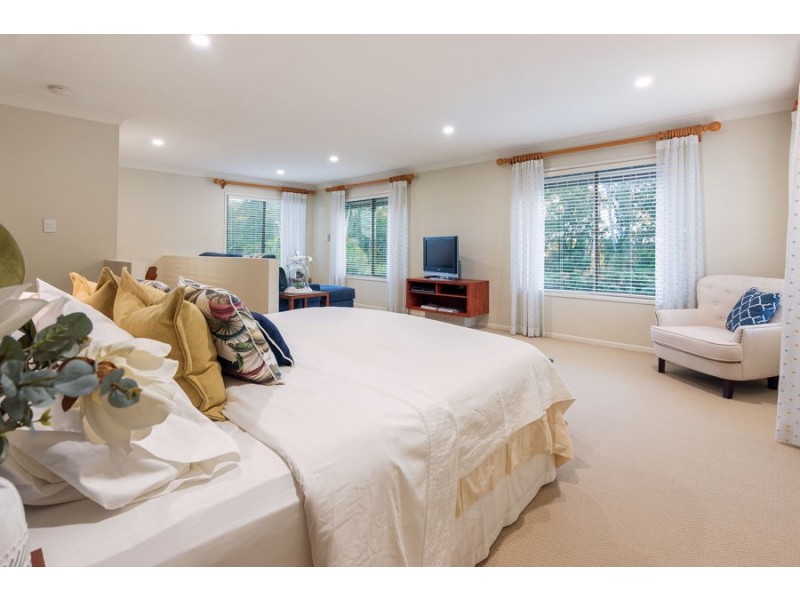 163 Glenavon Street, Belmont QLD 4153