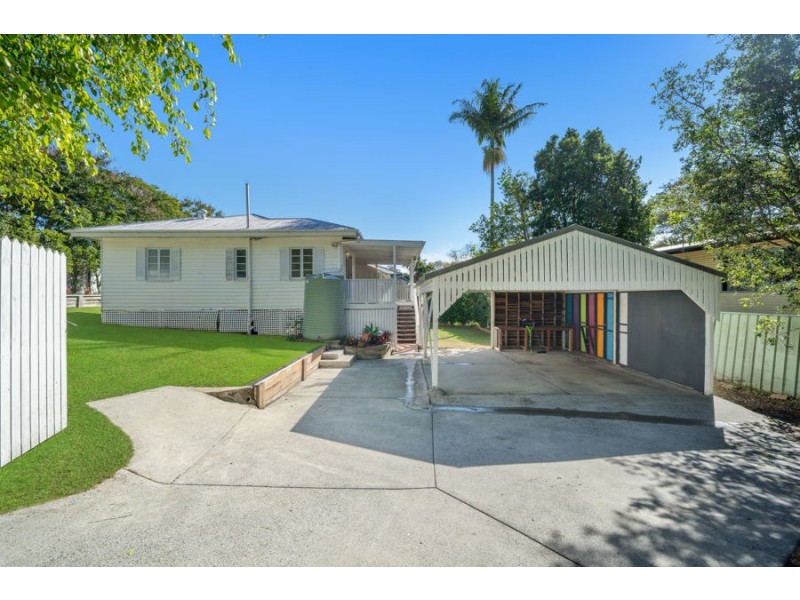 44 Glindemann Dr, Holland Park QLD 4121