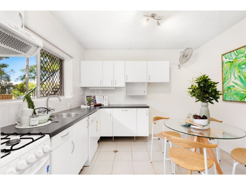 3/24 Weston Street, Coorparoo QLD 4151