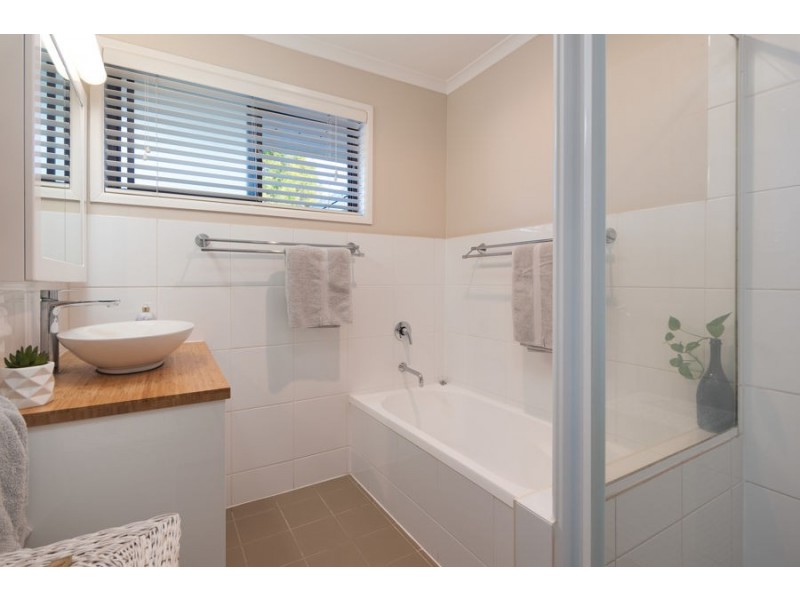 5 Firthshire Street, Mansfield QLD 4122