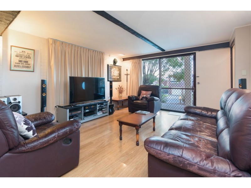 5 Firthshire Street, Mansfield QLD 4122