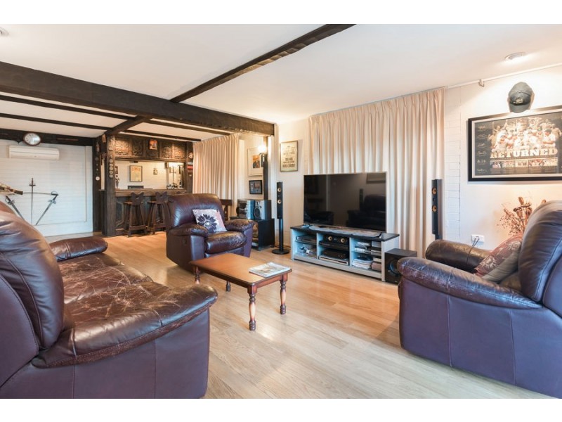 5 Firthshire Street, Mansfield QLD 4122