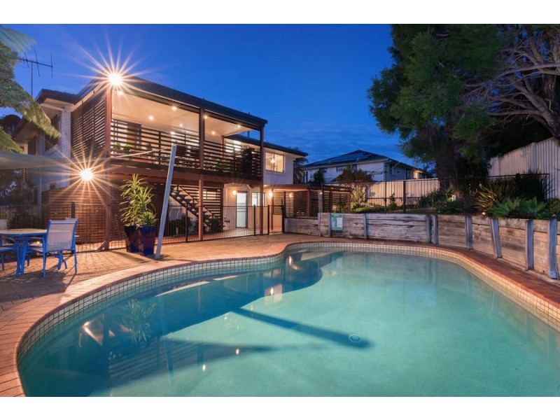 5 Firthshire Street, Mansfield QLD 4122