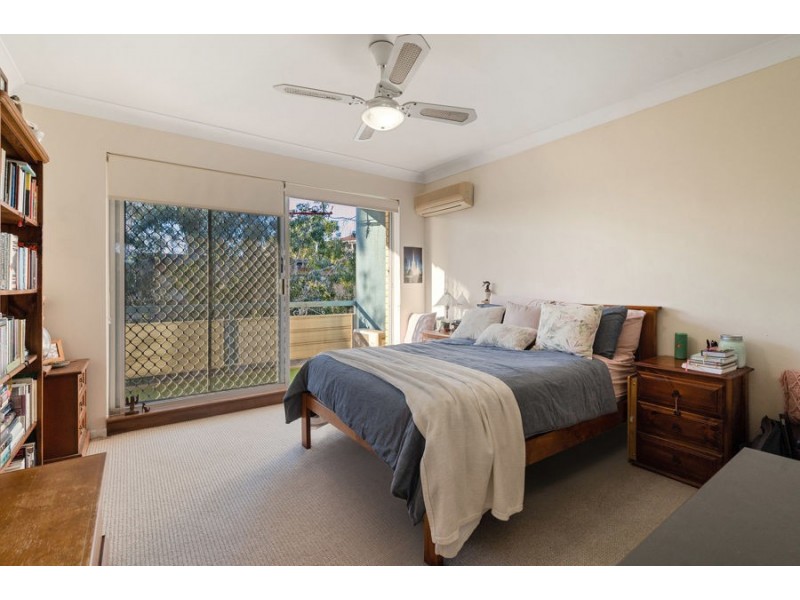 5 / 24 Raby Road, Coorparoo QLD 4151