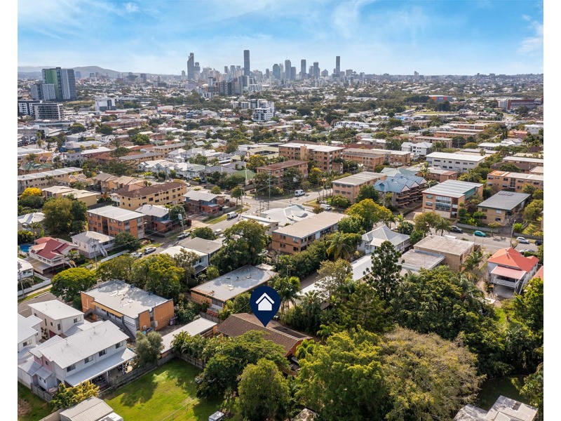 367A Cornwall Street, Greenslopes QLD 4120