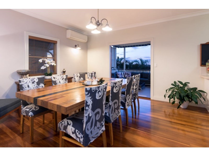 72A Newman Avenue, Camp Hill QLD 4152