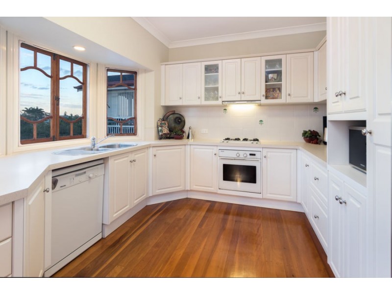 72A Newman Avenue, Camp Hill QLD 4152