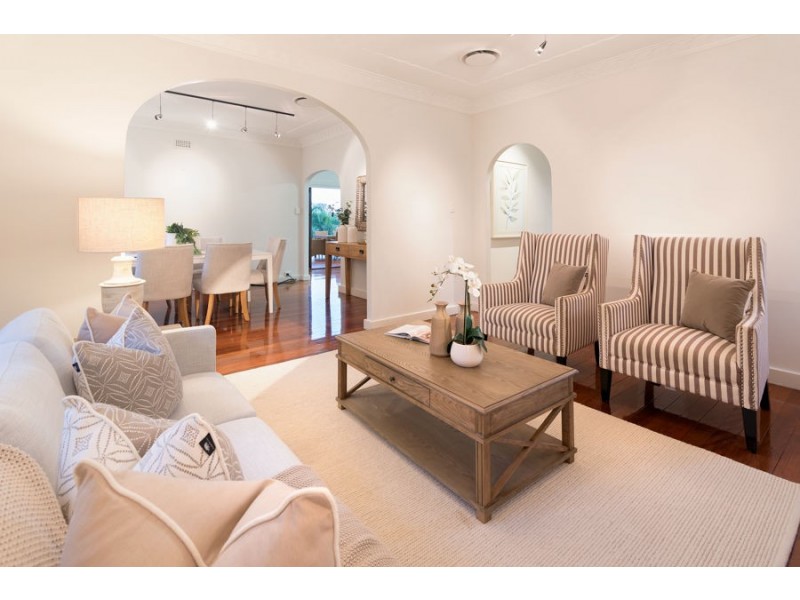 7 Geelong Avenue, Holland Park QLD 4121