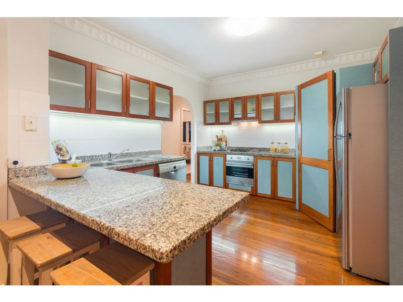 7 Geelong Avenue, Holland Park QLD 4121