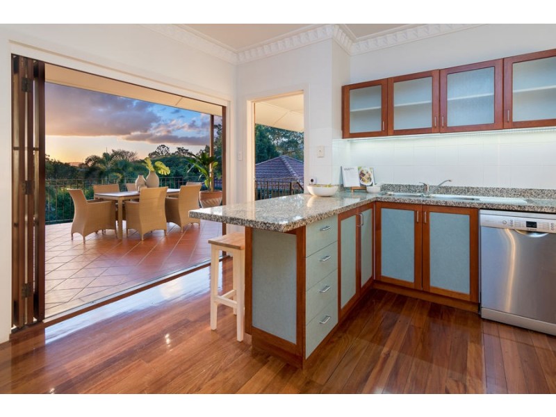 7 Geelong Avenue, Holland Park QLD 4121