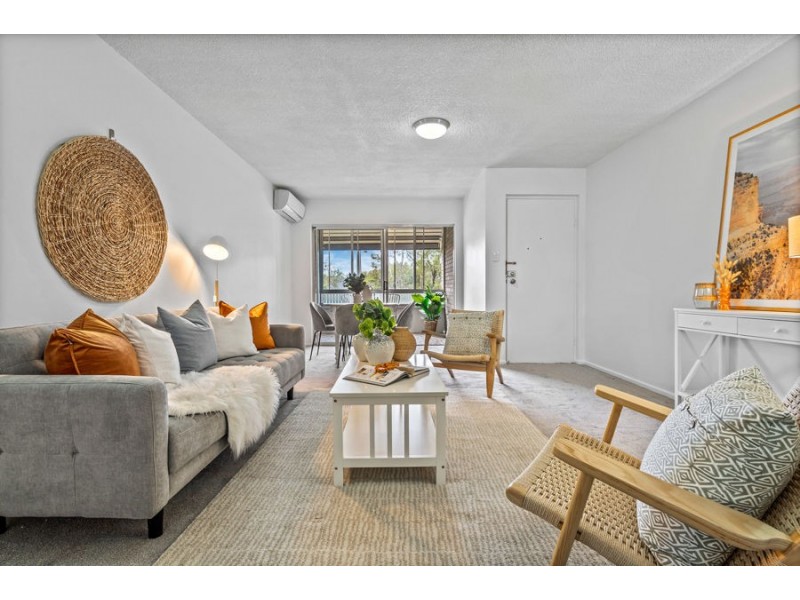 9 / 14 York Street, Coorparoo QLD 4151