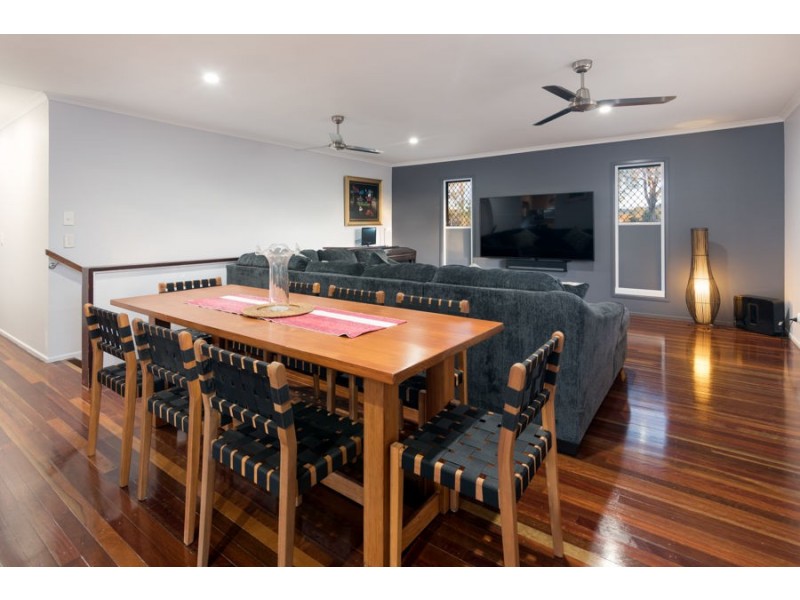 360 Meadowlands Road, Belmont QLD 4153